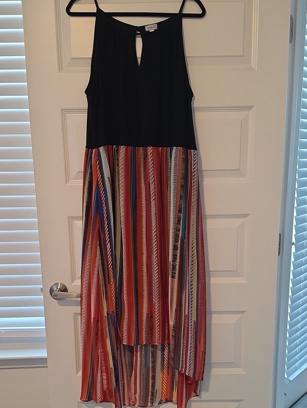Avenue Black High-Low Maxi Dress with Multicolor Stripe Skirt 22/24